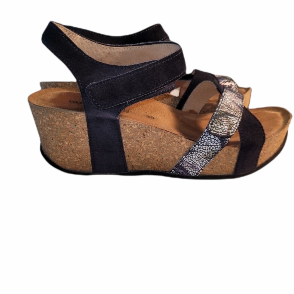 VALLEVERDE ITALIAN LEATHER BLUE SUEDE WEDGE SANDAL
